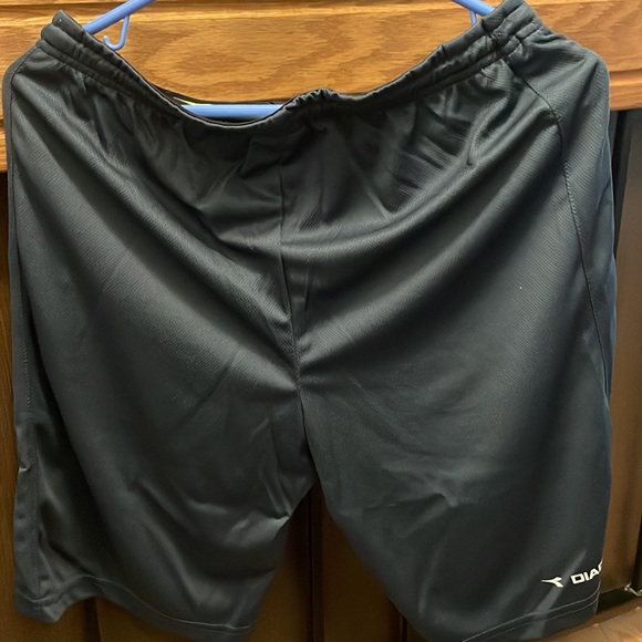 COPY - NWT Diadora Shorts for boys - Picture 2 of 4
